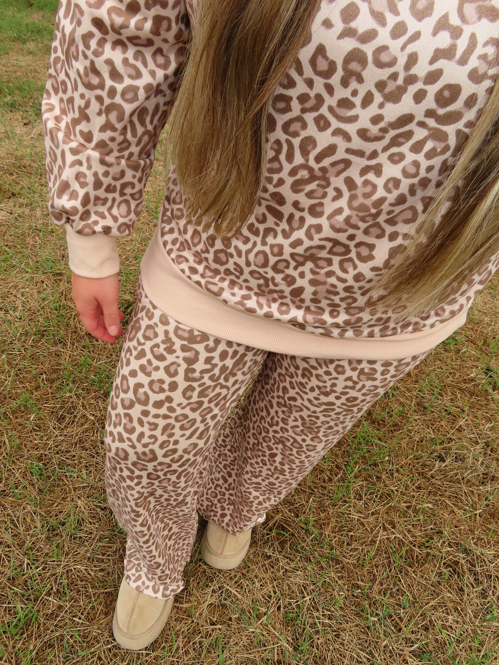 LEOPARD LOUNGE SET